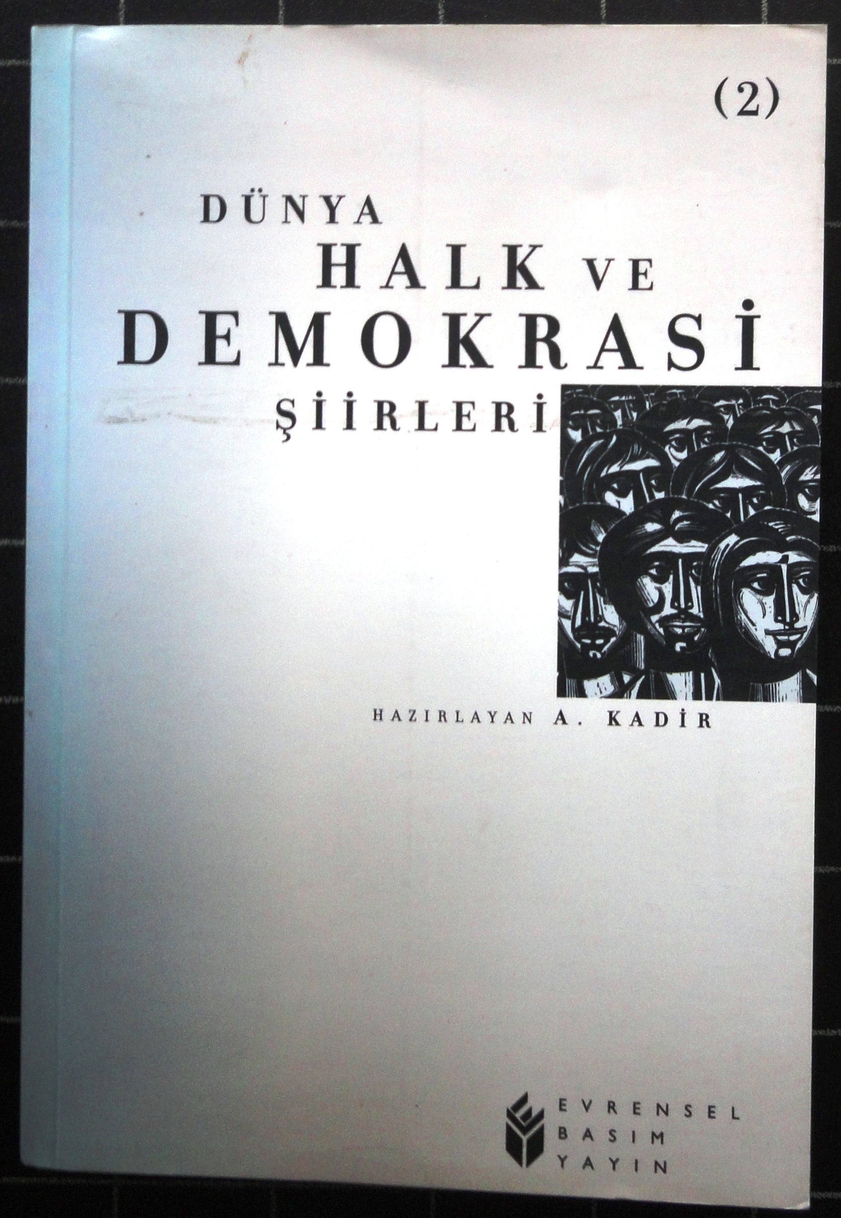 Dünya Halk ve Demokrasi Şiirleri-2