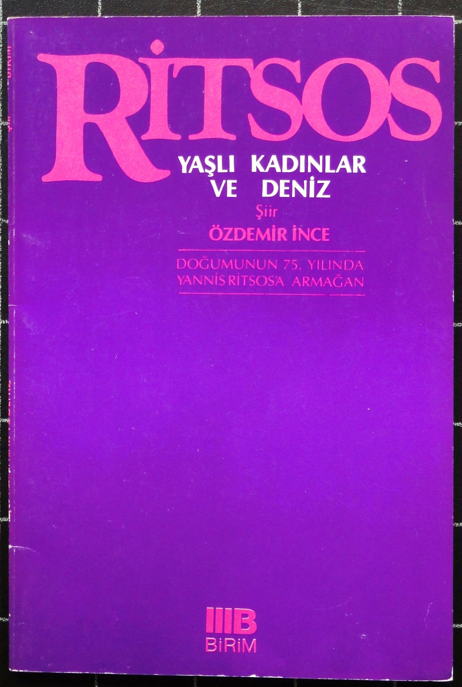 Yaşlı Kadınlar ve Deniz