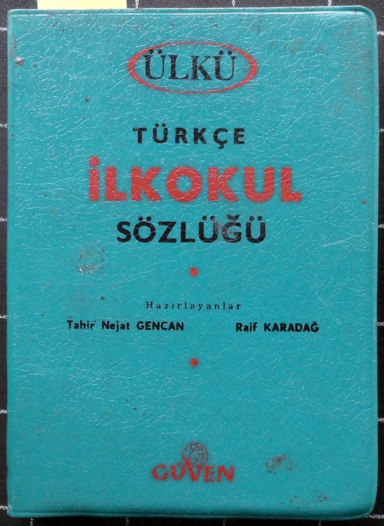 Türkçe İlkokul Sözlüğü