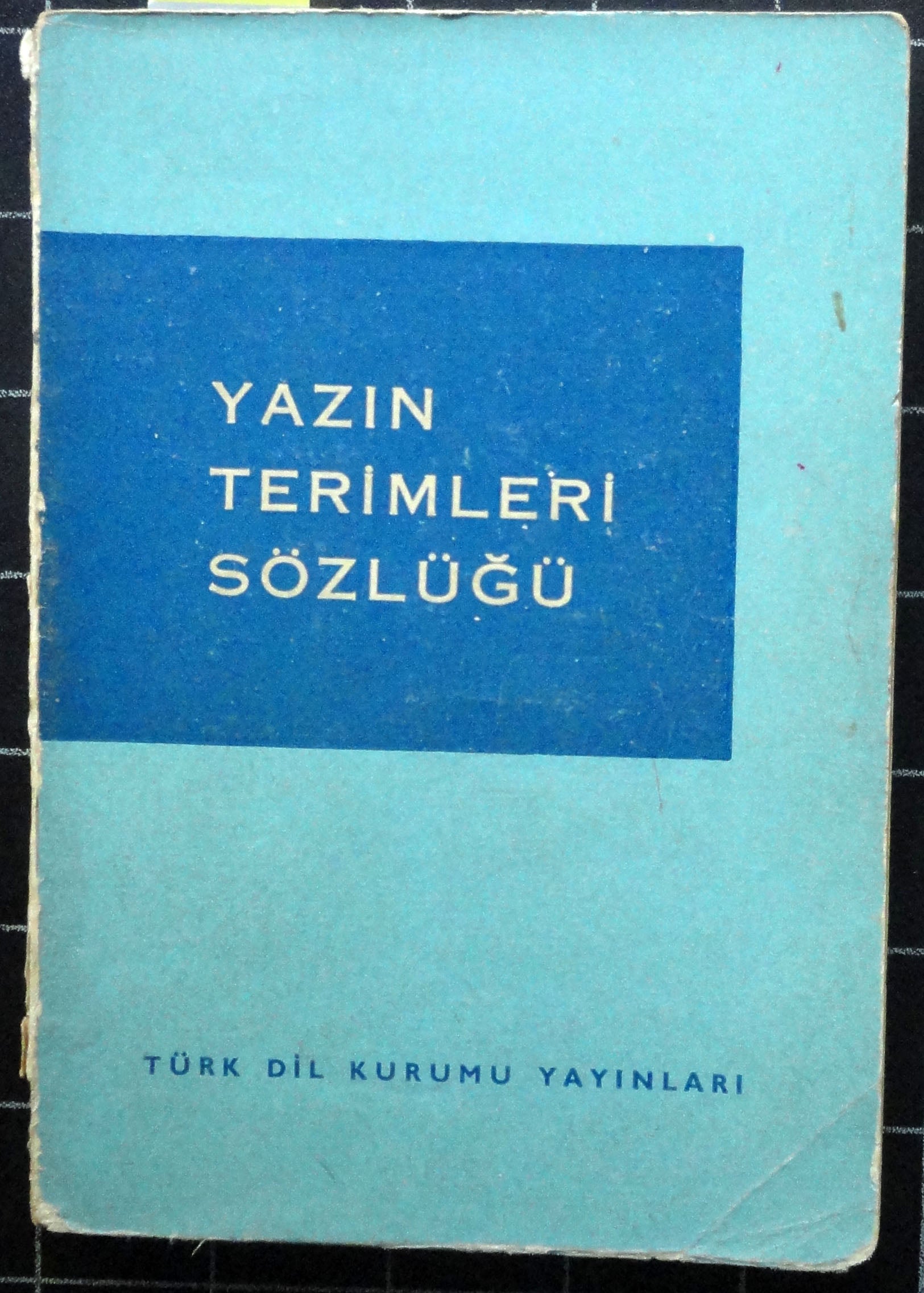 Yazın Terimleri Sözlüğü