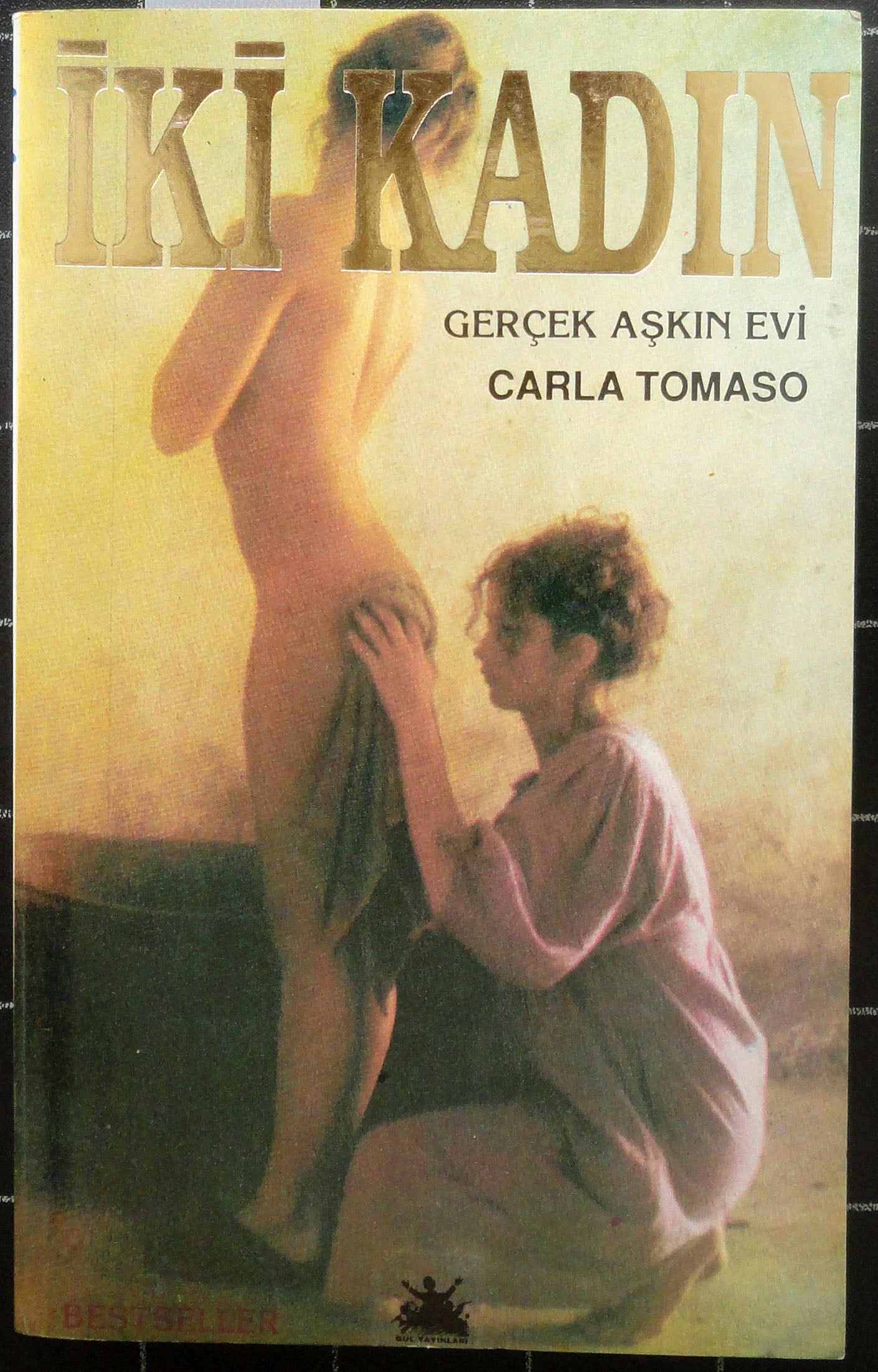 İki Kadın Gerçek Aşkın Evi