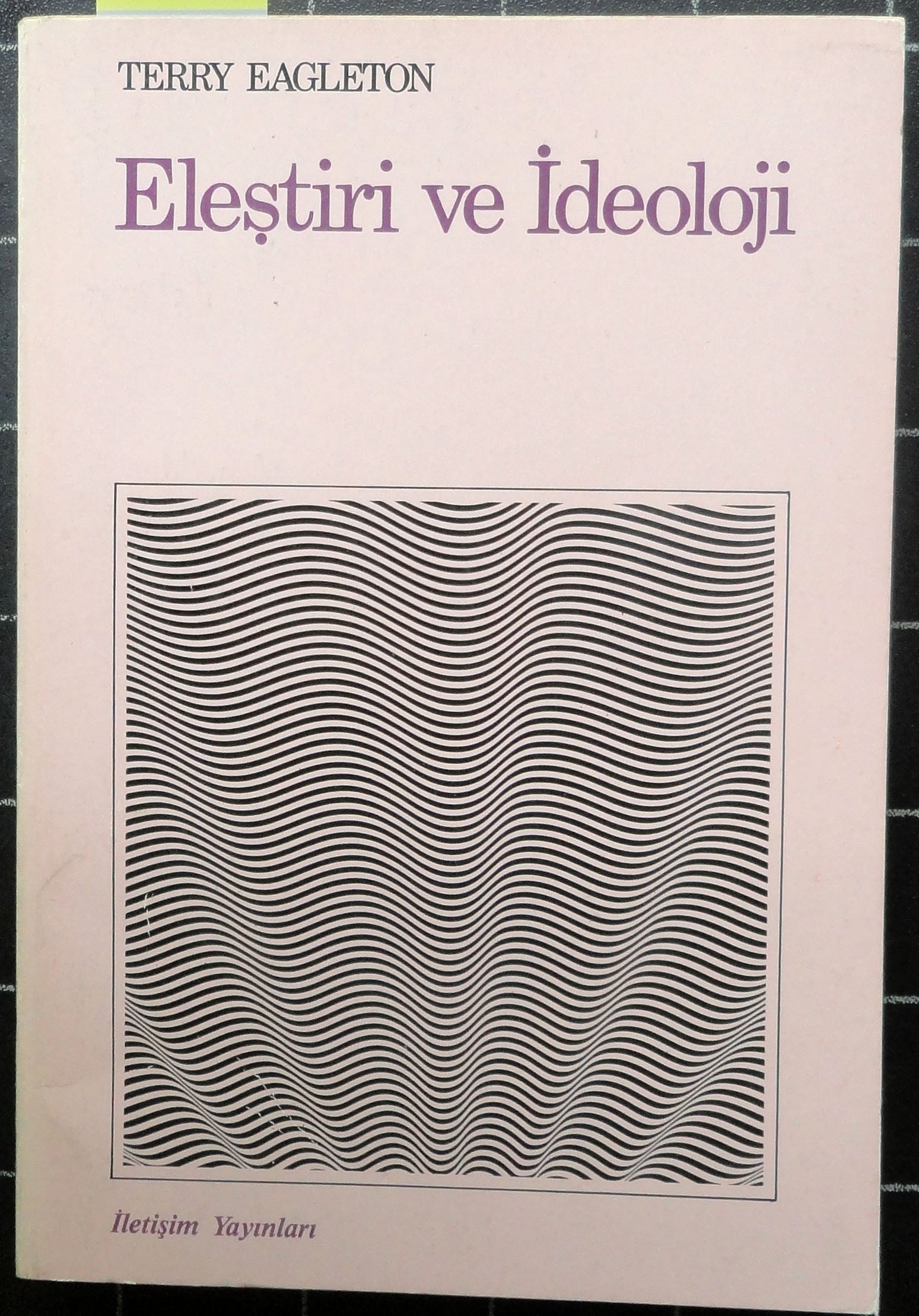 Eleştiri ve İdeoloji