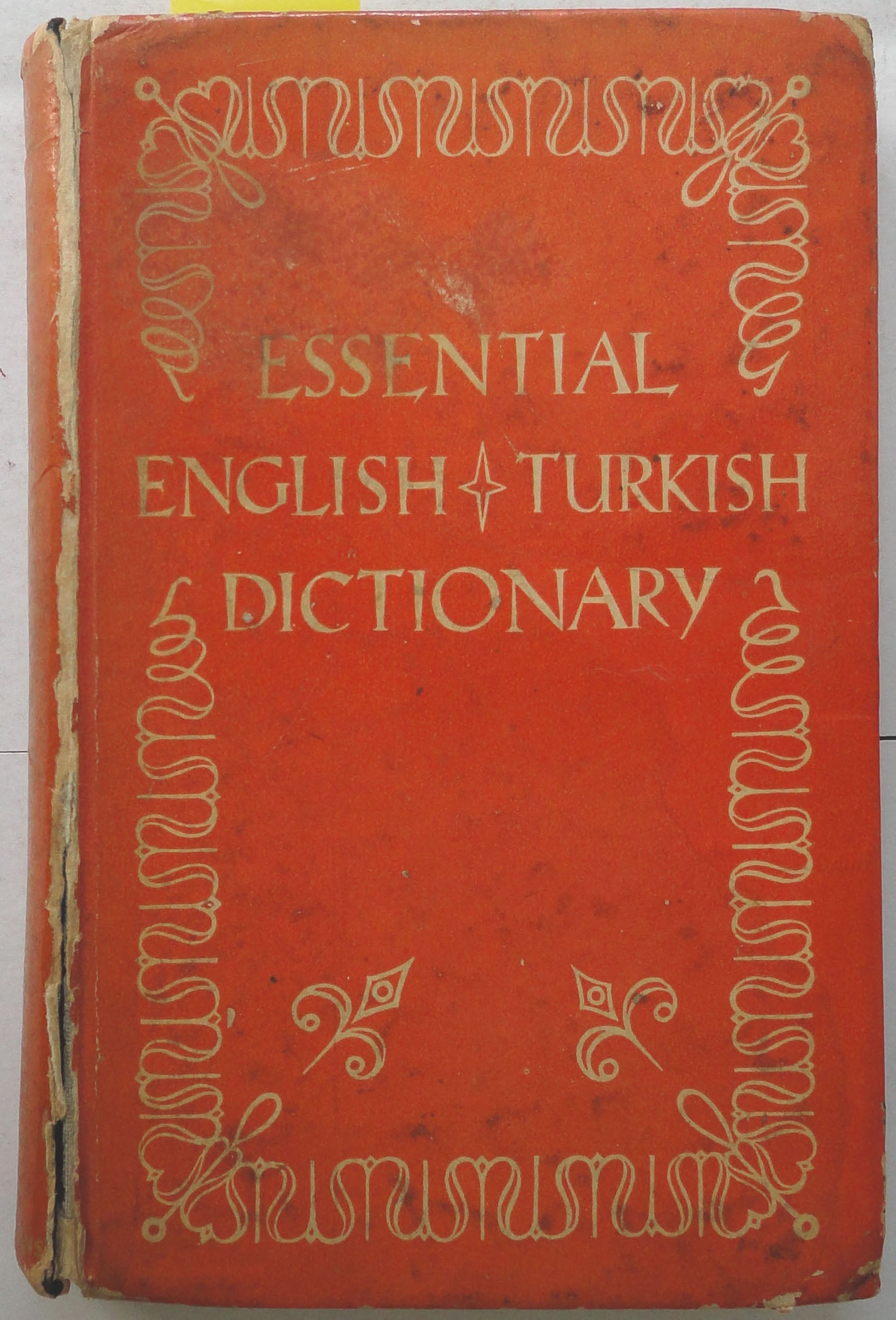 The Essential English Dictionary English-Turkish Version