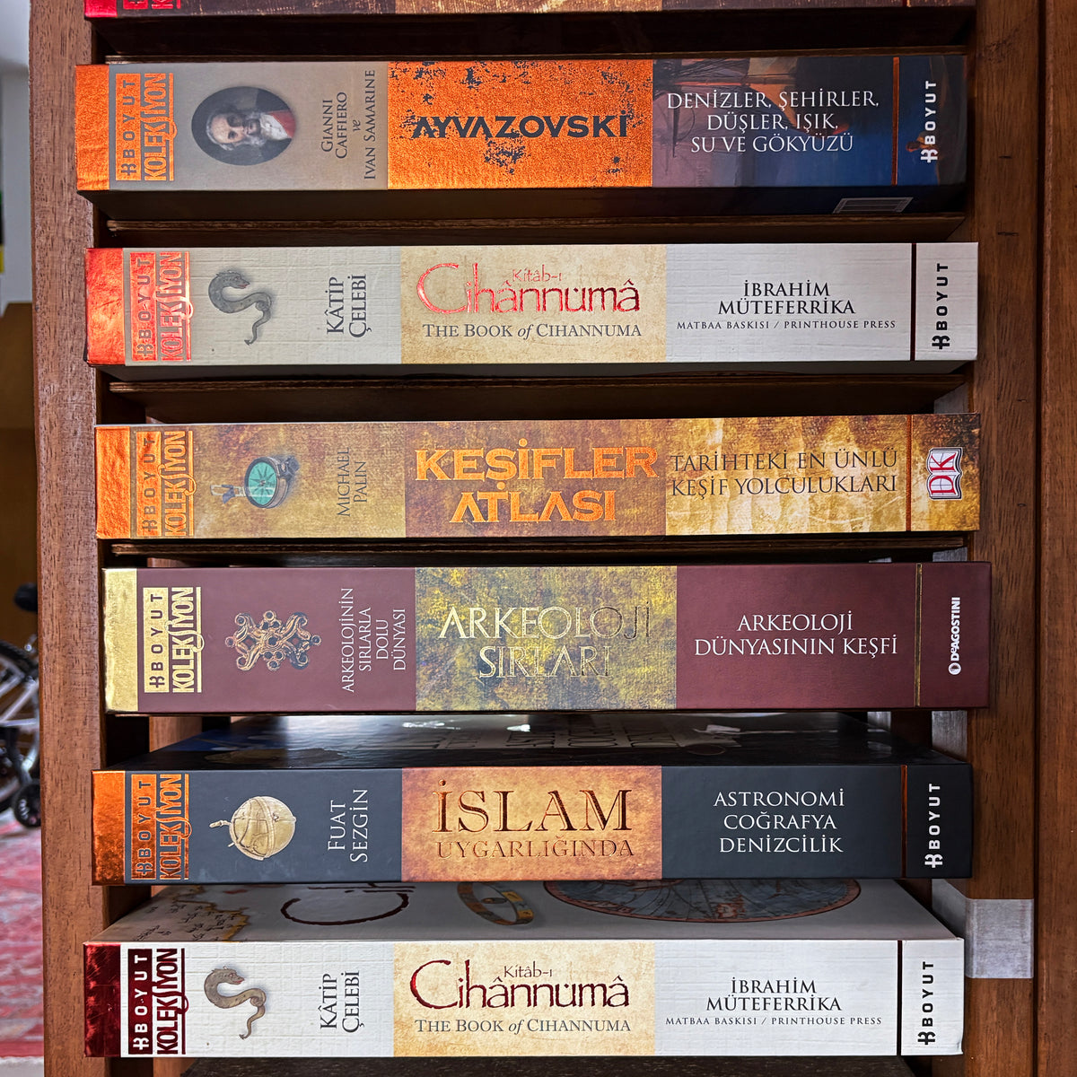Seçeceğiniz 16 Koleksiyon Kitap Kütüphane HEDİYESİ ile