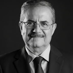Taha Akyol